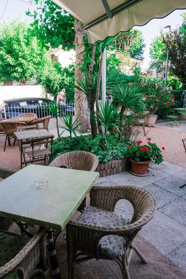 Hotel Jolie Ριτσόνε Εξωτερικό φωτογραφία