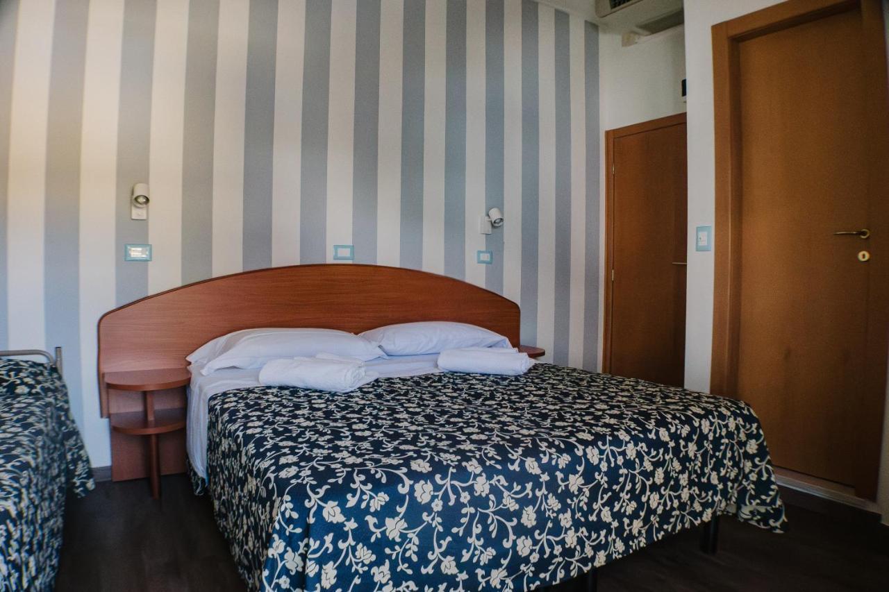 Hotel Jolie Ριτσόνε Εξωτερικό φωτογραφία