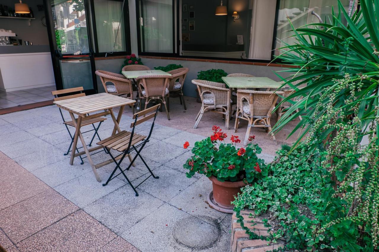 Hotel Jolie Ριτσόνε Εξωτερικό φωτογραφία